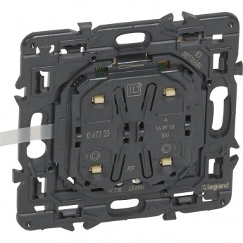 Настенное плоское радиоуправляющее устройство LEGRAND MyHome Play Zigbee 1-канальное