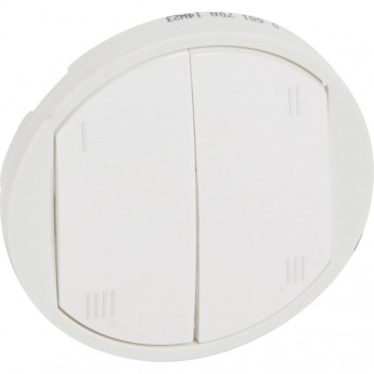 Лицевая панель LEGRAND для Кат. № 0 672 40 белый