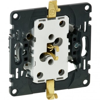 Силовая розетка LEGRAND Valena IN'MATIC двойная 2х2К+З 16А 250В безвинтовые зажимы Силовая розетка LEGRAND Valena IN'MATIC двойная 2х2К+З 16А 250В безвинтовые зажимы