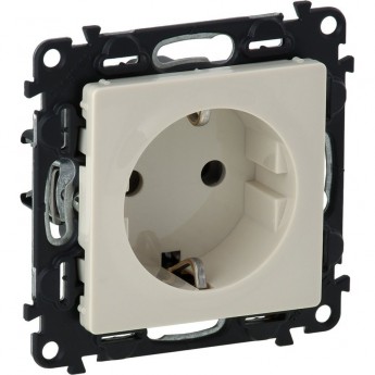 Силовая розетка LEGRAND Valena LIFE 2К+З 16А 250В винтовые зажимы слоновая кость Силовая розетка LEGRAND Valena LIFE 2К+З 16А 250В винтовые зажимы слоновая кость