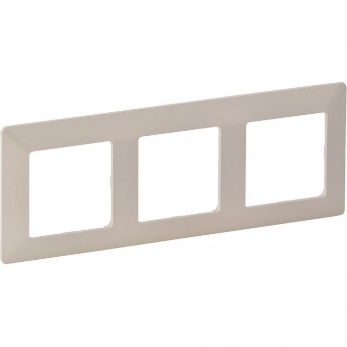 Рамка LEGRAND Valena LIFE "Слоновая кость", 3-постовая универсальная, кремово-белая 754043