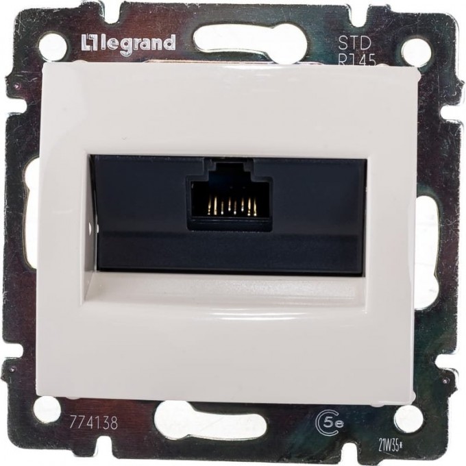 Розетка компьютерная LEGRAND Valena RJ45 UTP Кат.5e на винтах, слоновая кость 774138
