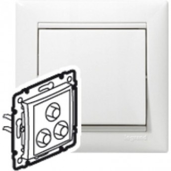 Тройная розетка LEGRAND RCA Valena белый Тройная розетка LEGRAND RCA Valena белый